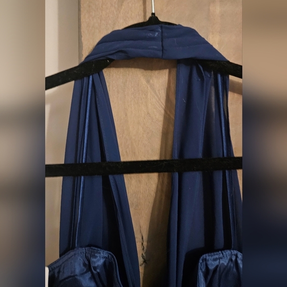 DAVIDS BRIDAL Charmeuse Chiffon Illusion Halter Dress in Blue. Size 2 NWT - Picture 10 of 15